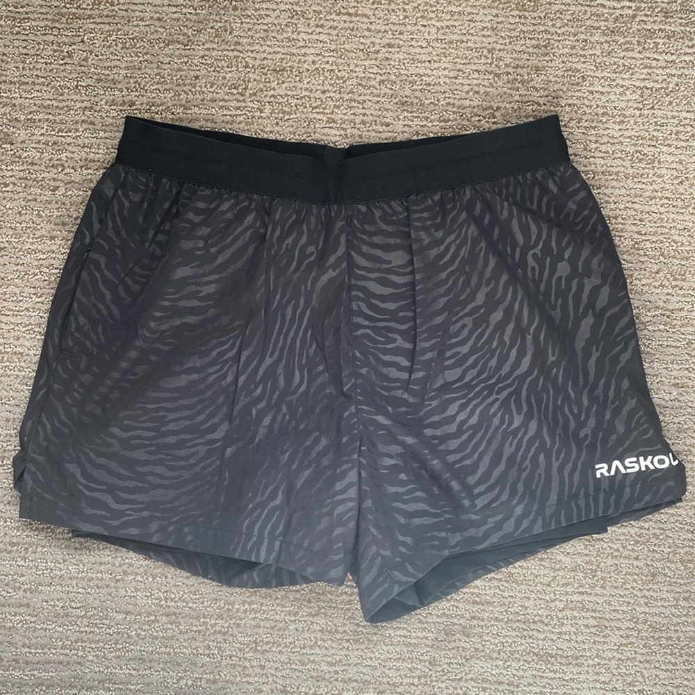 Mens Raskol gym shorts with liner short